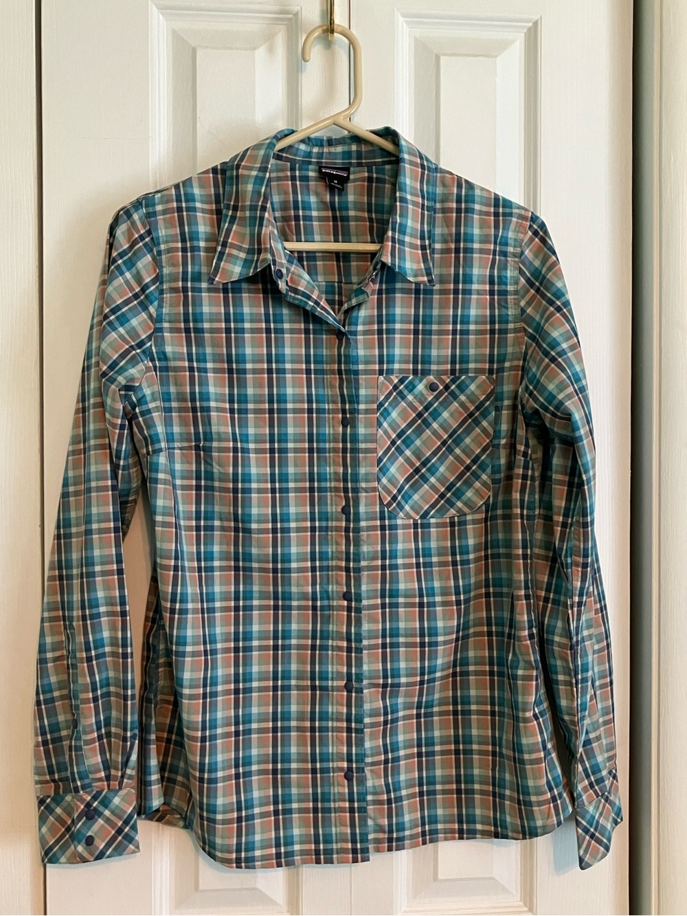 Patagonia Plaid Shirt in Teal, Navy & Pink